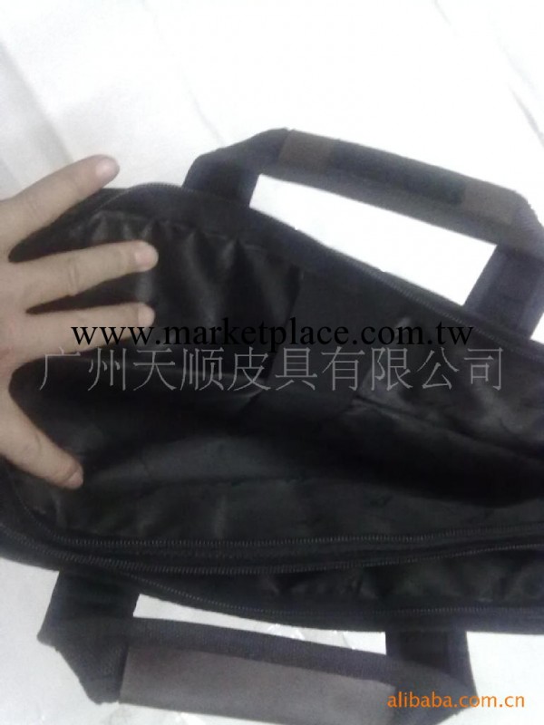 廠傢促銷筆記本電腦公事包。歡迎來人來樣洽談定做。工廠,批發,進口,代購