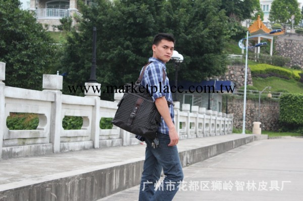 2013新款3319男士包包歐美純棉時尚休閒包單肩包斜挎包電腦包批發工廠,批發,進口,代購