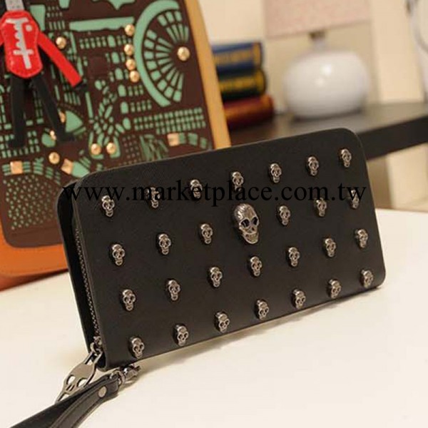 韓版2013新款錢包長款正品女式錢夾歐美復古朋克骷髏頭鉚釘手拿包工廠,批發,進口,代購