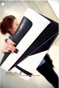 廠傢直銷 蛇紋撞色手拿包信封包2013新款手包女包斜跨小包批發工廠,批發,進口,代購