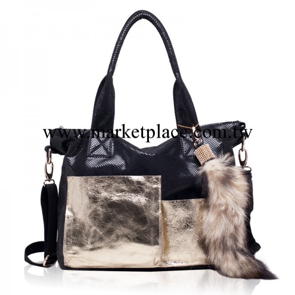 歐美新款大牌原版配皮高檔女士包時尚毛毛單肩手拿斜跨潮女包工廠,批發,進口,代購