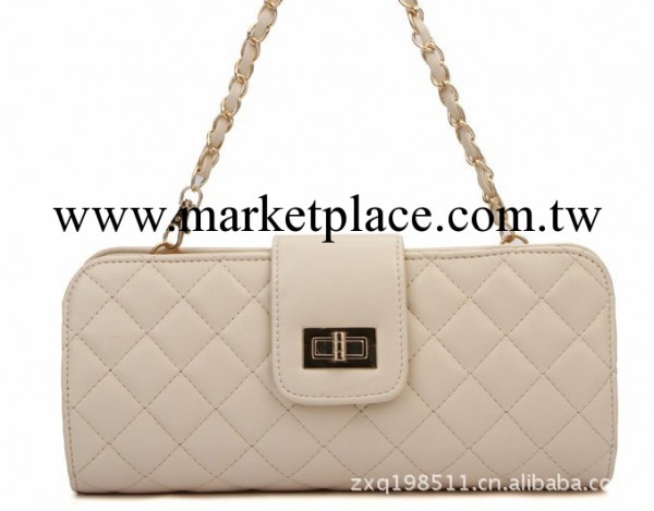 012新款升級版金屬鎖手拿包 甜美氣質女包包 大氣宴會包 晚宴包工廠,批發,進口,代購