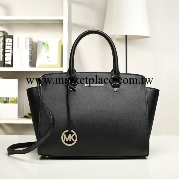 2013新款 MK michael kors 十字紋牛皮真皮單肩斜跨女包 鉚釘包工廠,批發,進口,代購