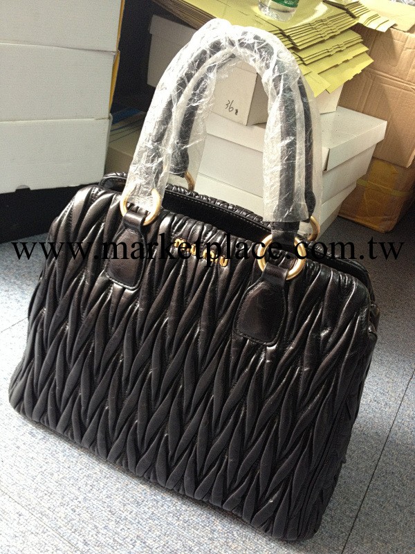 原單同步M傢 褶皺原版皮手提包 手提包手拿包女包工廠,批發,進口,代購