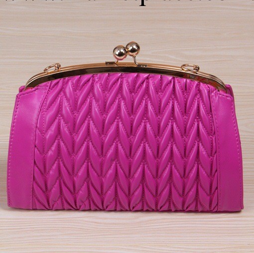 優質日韓高貴優雅魚鱗形壓紋鋼珠夾子扣手拿包/手提包/斜跨包 507工廠,批發,進口,代購