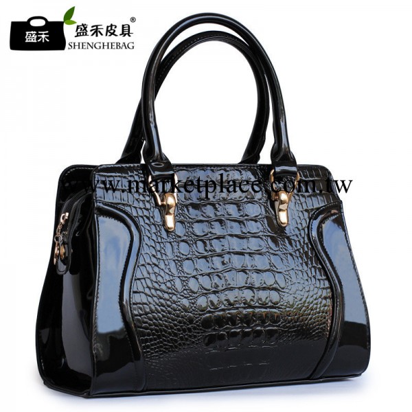 K589新款手提包女漆皮鱷魚紋女包女士包包單肩斜挎笑臉包批發代發工廠,批發,進口,代購