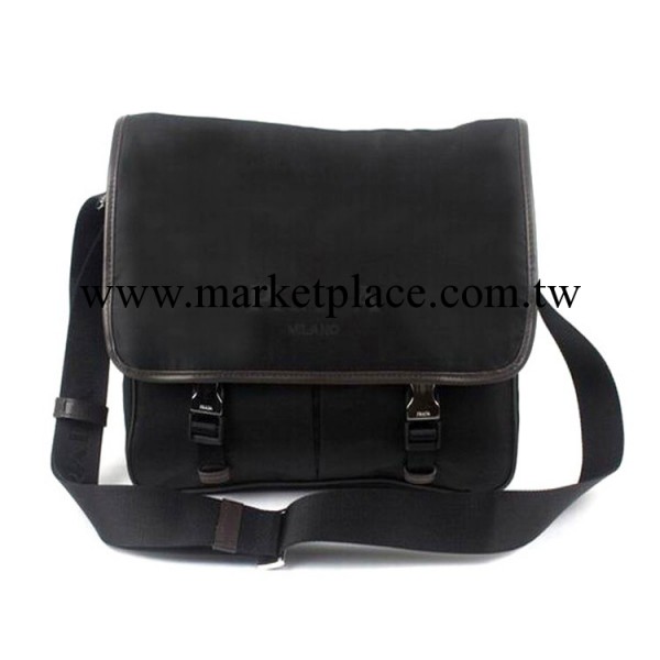 一件代發P傢男士單肩包精品防水尼龍佈外貿大牌橫款斜挎休閒包工廠,批發,進口,代購