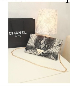 黑眼袋袋BLACK復古蛇紋手抓包2013新款女包包手拿包韓版手包2025工廠,批發,進口,代購