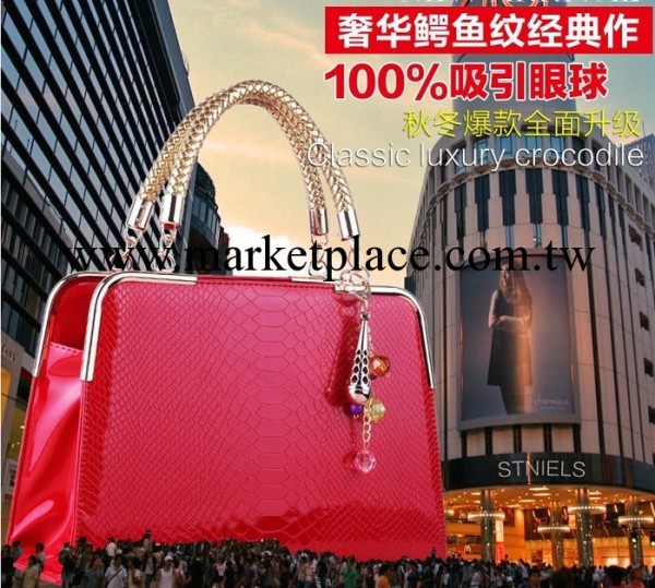 2013新款時尚亮光潮包高檔鱷魚紋手提女包單肩斜挎定型包廠傢直銷工廠,批發,進口,代購