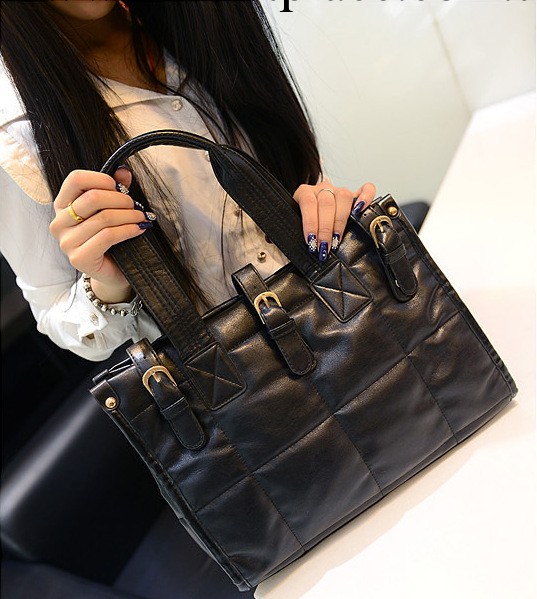 廠傢直供秋冬季韓版新款黑色手提單肩斜跨女包潮批發零售一件代發工廠,批發,進口,代購