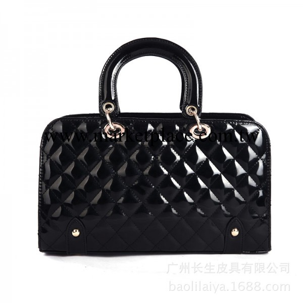 寶麗萊婭 13811時尚潮包 新款潮女包黑色 鉚釘單肩斜挎包袋工廠,批發,進口,代購