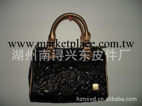 供應瑞麗風格時尚元素真皮晚宴包工廠,批發,進口,代購