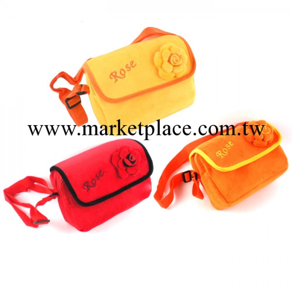 供應 卡通兒童時尚休閒斜挎包包 男 女 毛絨玫瑰花單肩包工廠,批發,進口,代購