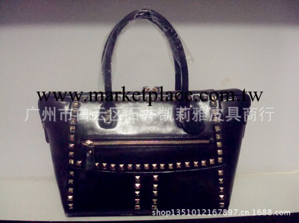爆款熱銷 新款時尚鉚釘單肩手提包 潮流真皮手提女包工廠,批發,進口,代購