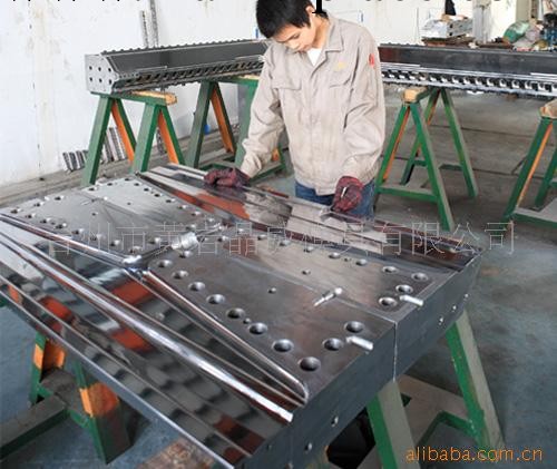 提供板材模具加工  塑膠模具  塑料模具工廠,批發,進口,代購