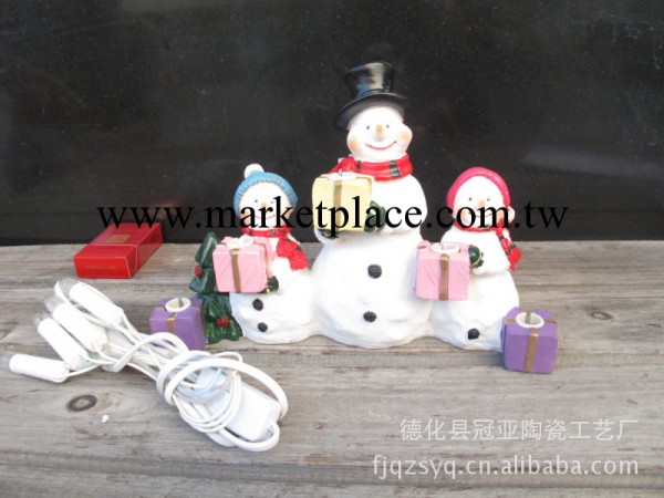 樹脂工藝品擺件聖誕節必備 七彩聖誕雪人小夜燈 聖誕禮品0064工廠,批發,進口,代購