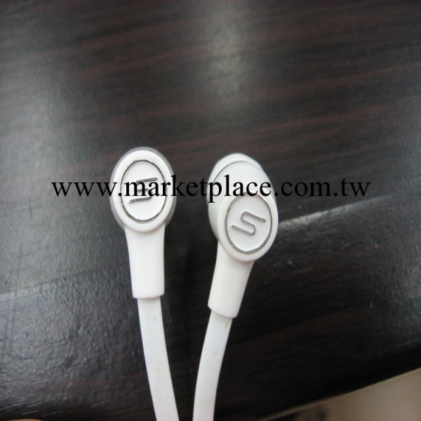 50美分 入耳式無麥面條款 mp3 MP4電腦 超重低音時尚耳機工廠,批發,進口,代購