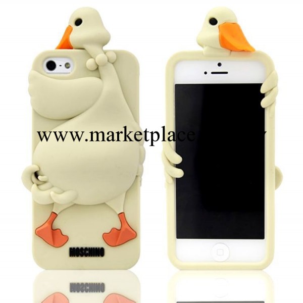 新品MOSCHINO 可愛大白鵝iphone4s矽膠套iphone5 手機保護套 外殼批發・進口・工廠・代買・代購
