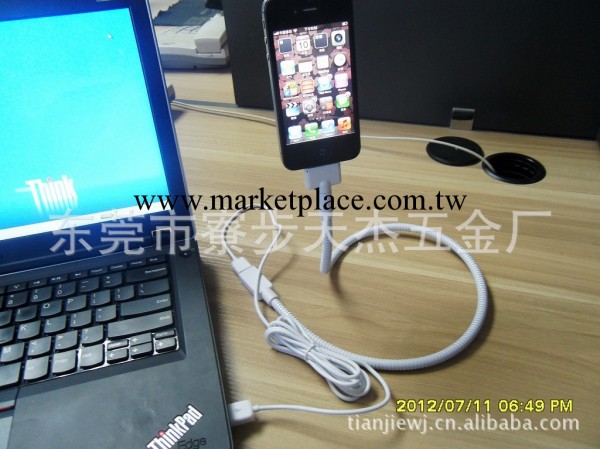 第二代蘋果手機充電支架，可將手機豎起充電，傳輸數據。工廠,批發,進口,代購