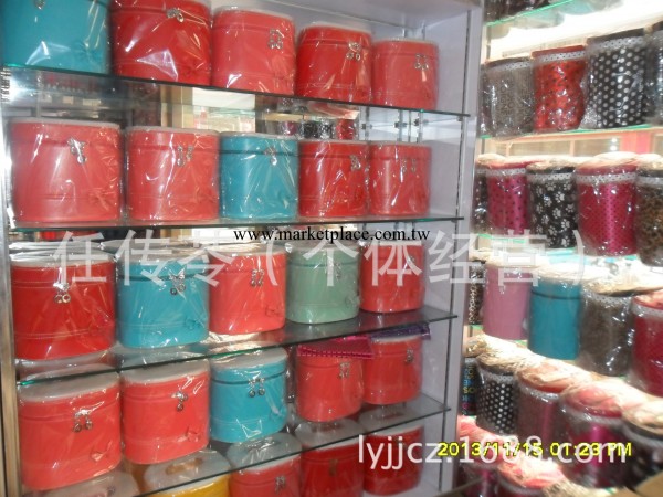 專業化妝包化妝箱.小化妝包.定做店用的贈品包.加印店名電話等工廠,批發,進口,代購