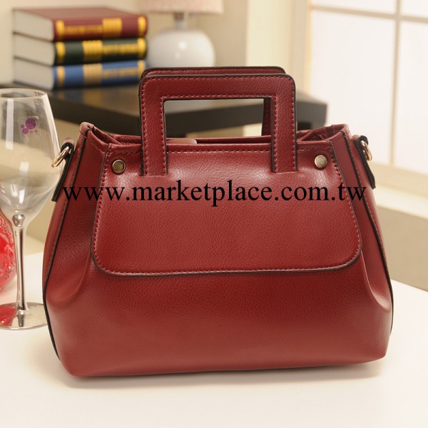 英倫包復古郵差包韓版手提單肩斜跨包小包包2013新款潮紅色女包包工廠,批發,進口,代購