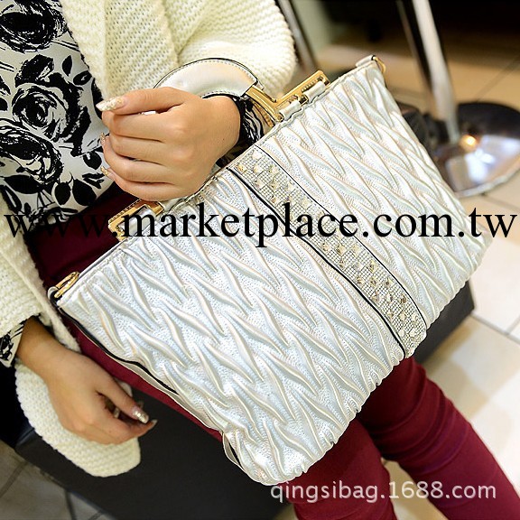 【情思包包】新款休閒時尚鑲鉆定型泡泡褶皺單肩斜跨手提女包批發工廠,批發,進口,代購