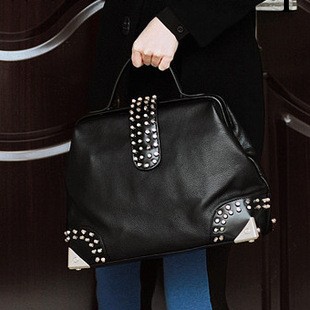 2012 菁菁秀歐美復古潮款鉚釘包機車包 醫生包 手提斜跨女包包工廠,批發,進口,代購