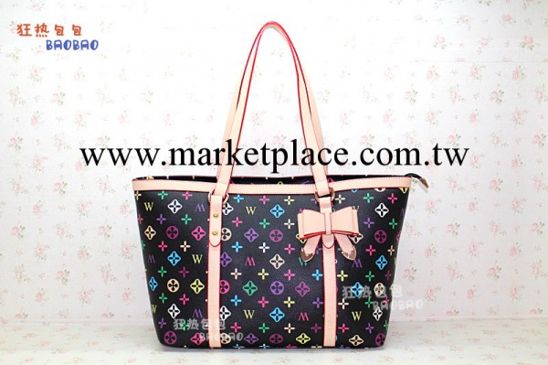 黛娜姿 廠傢授權直銷 歐美潮流大牌休閒時尚女包大款 手提單肩包工廠,批發,進口,代購