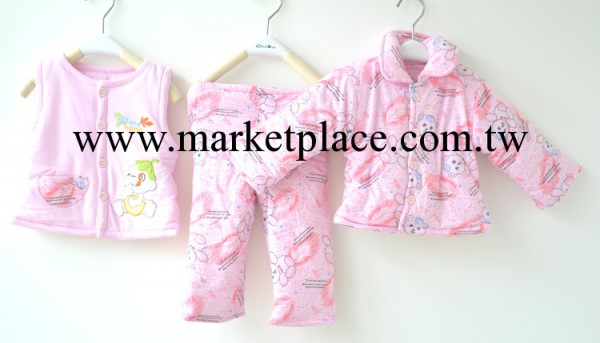 廠傢直銷現貨供應2013年新款冬款加厚童套裝嬰幼兒服裝三件套批發工廠,批發,進口,代購