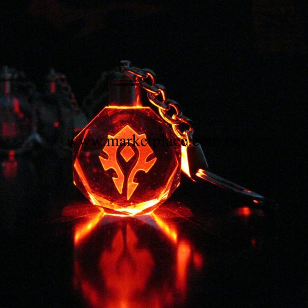 魔獸世界周邊模型 wow部落標志LOGO水晶鑰匙扣 七彩LED燈發光掛件工廠,批發,進口,代購