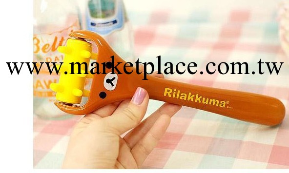 官網同步 Rilakkuma 輕松熊 按摩滾輪按摩棒 滾動式腿部按摩器工廠,批發,進口,代購