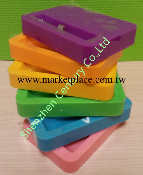 彩色iphone5基座 蘋果手機充電底座 iphone5充電底座 iphone5座充工廠,批發,進口,代購