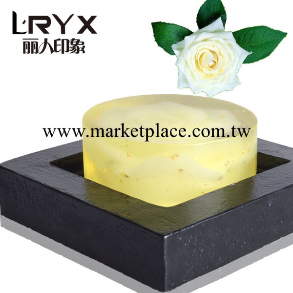 化妝品廠傢 蝶戀花金箔美白玫瑰手工皂 淡化黑色素保濕補水潔面皂工廠,批發,進口,代購