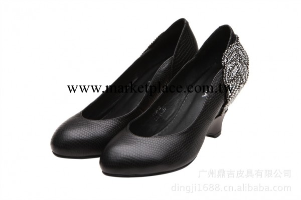 供應訂購HUAMA2013新款女式時尚水鉆坡跟真皮鞋批發・進口・工廠・代買・代購