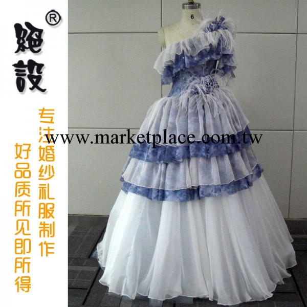 絕設婚紗禮服廠批發定做2013新款斜肩荷葉邊分層外景婚紗Q-175工廠,批發,進口,代購