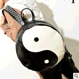 桂花皮具2013韓版男女潮包 街頭風鉚釘雙肩包 太極雙肩包背包書包工廠,批發,進口,代購