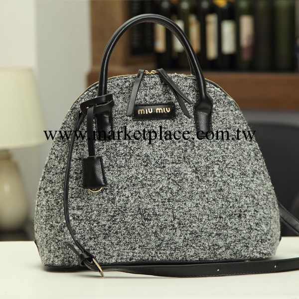 2013女包新款歐美大牌潮女復古立體定型粗呢子手提單肩女包貝殼包工廠,批發,進口,代購