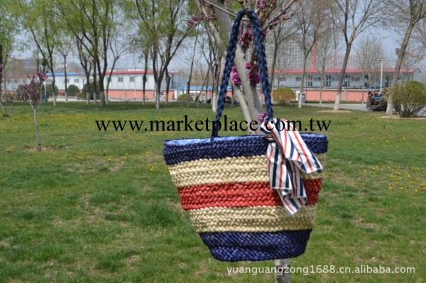 國際流行色藍白紅條紋絲巾沙灘包時尚草編單肩女2013新款編織歐美工廠,批發,進口,代購