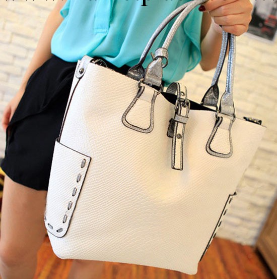 2012秋冬新款鱷魚紋單肩斜挎手提女包熱銷淘寶女包女包批發C247工廠,批發,進口,代購