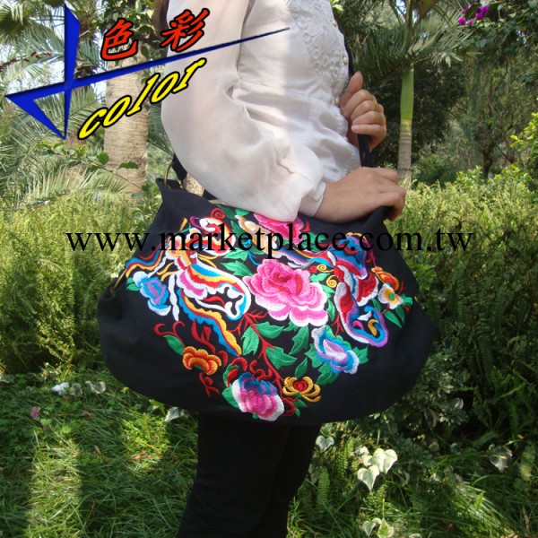 【色彩】民族風包包單肩斜挎帆佈女包繡花刺繡包復古氣質休閒民族工廠,批發,進口,代購