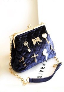 2013女包菱格絲絨五金掛墜夾子包鏈條包復古單肩斜跨包批發工廠,批發,進口,代購