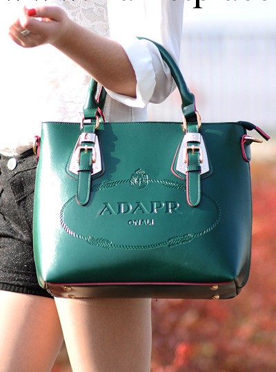 廣州好西好 韓版時尚休閒單肩斜挎手提水桶型糖果色女包廠傢批發工廠,批發,進口,代購