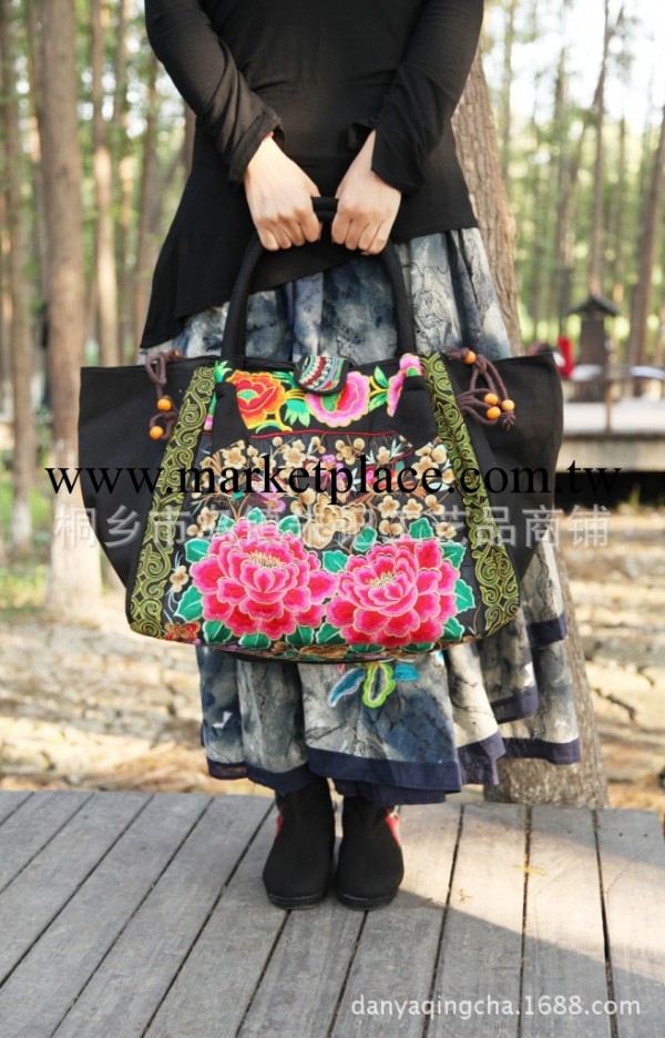 批發 女款 民族風繡花包包 刺繡大包 復古繡花特色單肩包工廠,批發,進口,代購