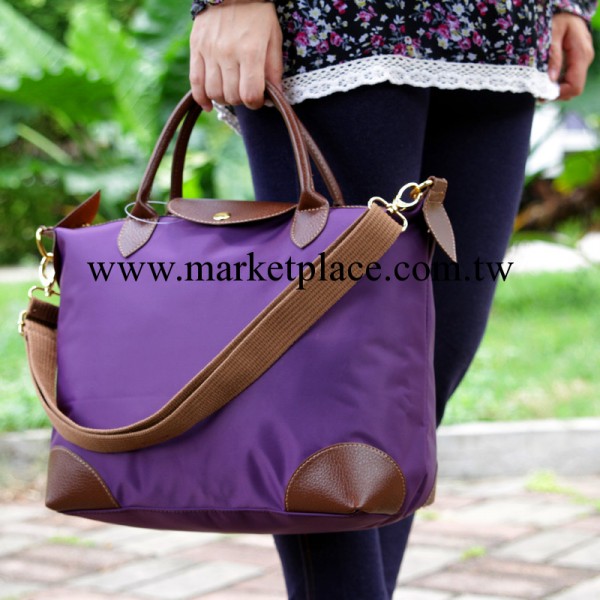 手提斜挎新款2013新款尼龍防水包 四角配皮耐用耐磨休閒旅行必備工廠,批發,進口,代購