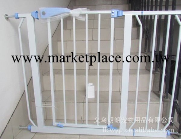現貨 供應英國 BABY SAFE 兒童安全門欄 嬰兒圍欄  寵物安全門工廠,批發,進口,代購