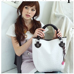 批發2013新款女包 韓版包包休閒手提單肩包時尚斜挎包K197工廠,批發,進口,代購