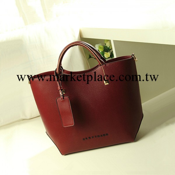 2013新款潮女包高品質歐美風大氣十字紋定型單肩手提包工廠,批發,進口,代購