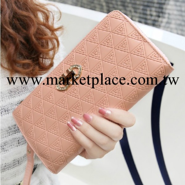 2013新款時尚潮高端三角壓花拉鏈長款女士包包配手拎繩手拿包工廠,批發,進口,代購