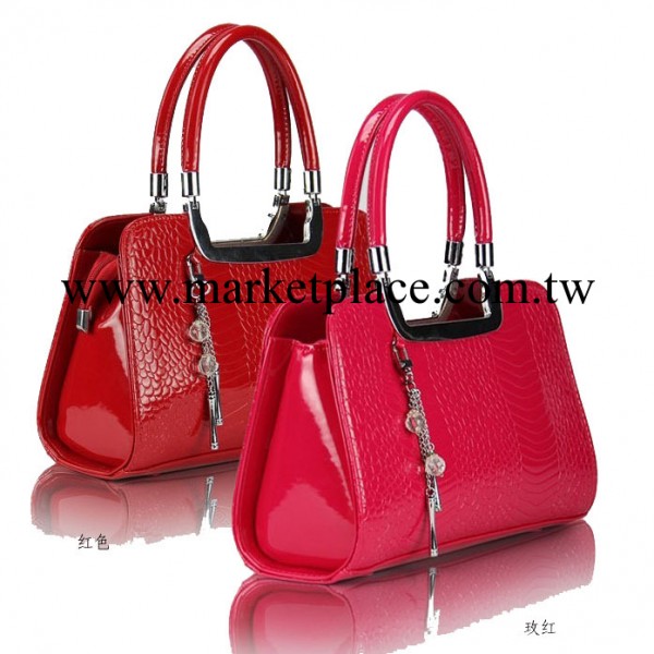 新款魚紋漆皮女包2014年新娘結婚專用手提包包廠傢直銷包包批發工廠,批發,進口,代購