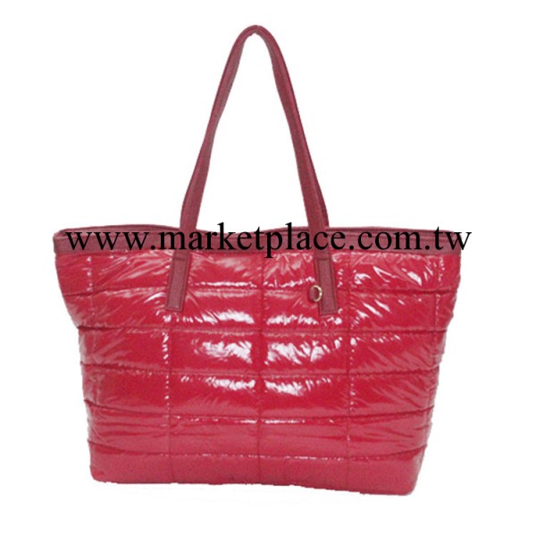 新潮溫暖超輕太空包羽絨包現貨可手提單肩工廠,批發,進口,代購